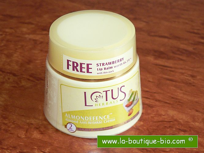 <b>ANTI WRINKLE CREAM< B><BR>LOTUS   ALMONDEFENCE<BR>Almond and