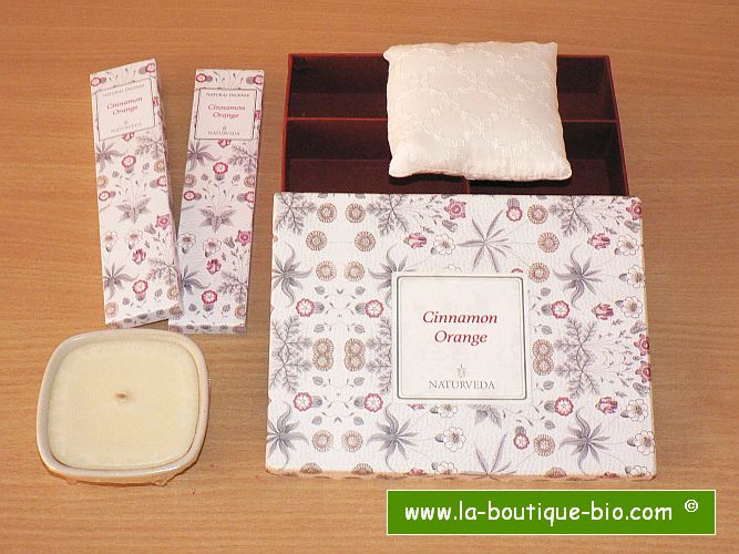 <B>GIFT BOX SOAP - LAVENDER</B><BR>NAT - SOAP HOLDER GIFT BOX<BR>LAVENDER